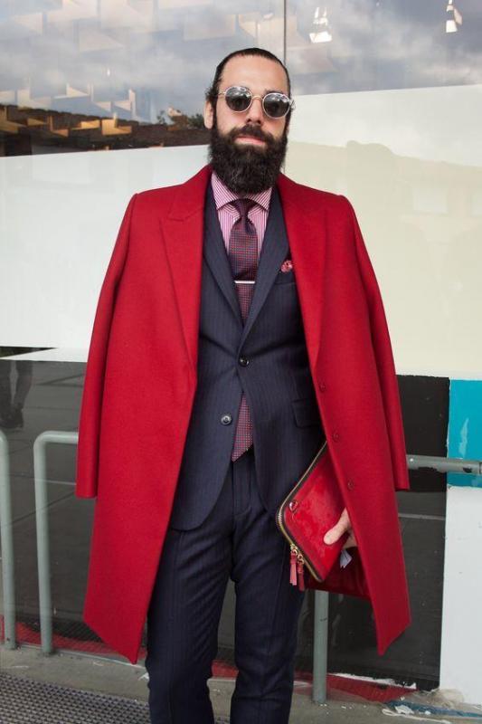 紅色大衣 男 red coat with grey suit
